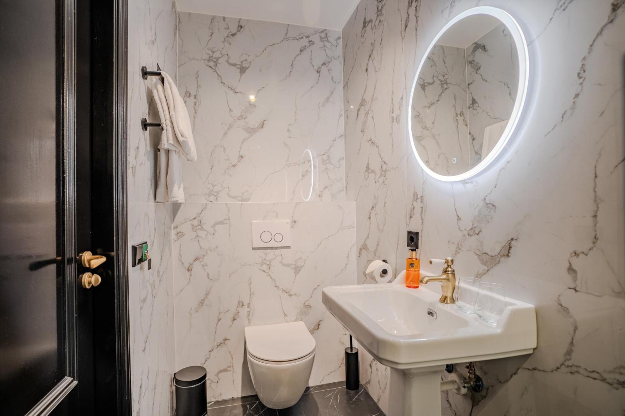 Boutique Pension Code Rose Noordwijk Esterno foto