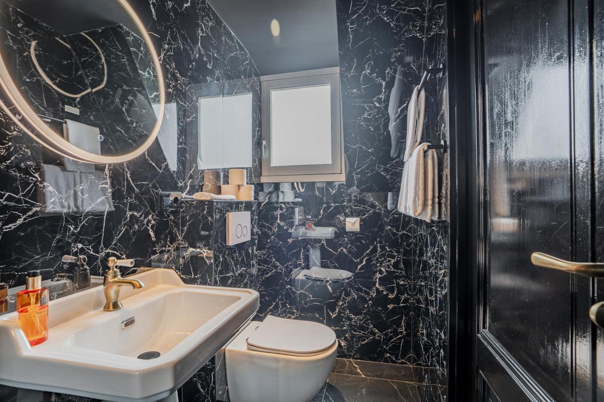 Boutique Pension Code Rose Noordwijk Esterno foto